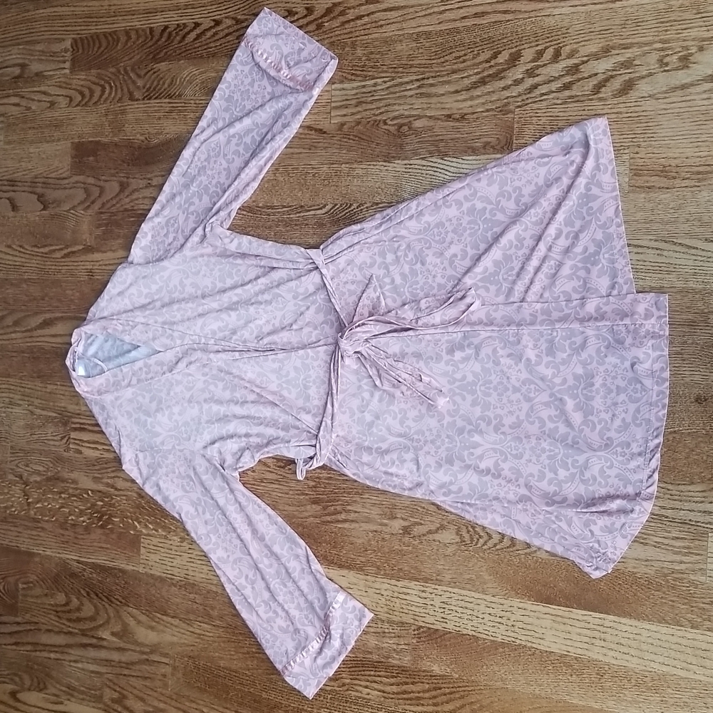 (S-M) Linea Donatella Uber Soft Night Robe Cool Design Pastel Sleepwear